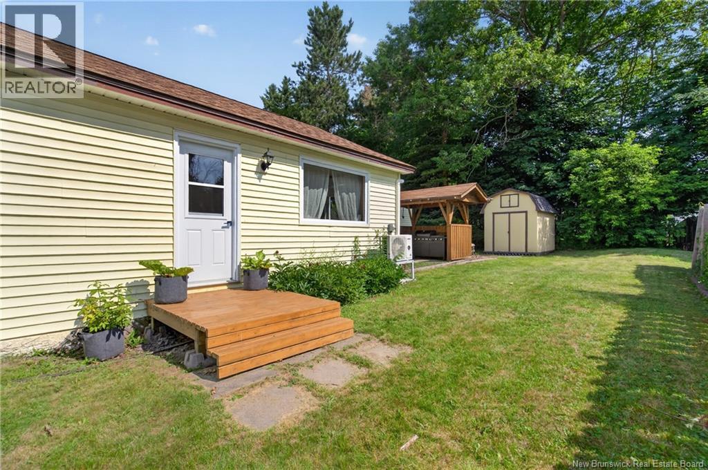 739 Athlone Street - 31