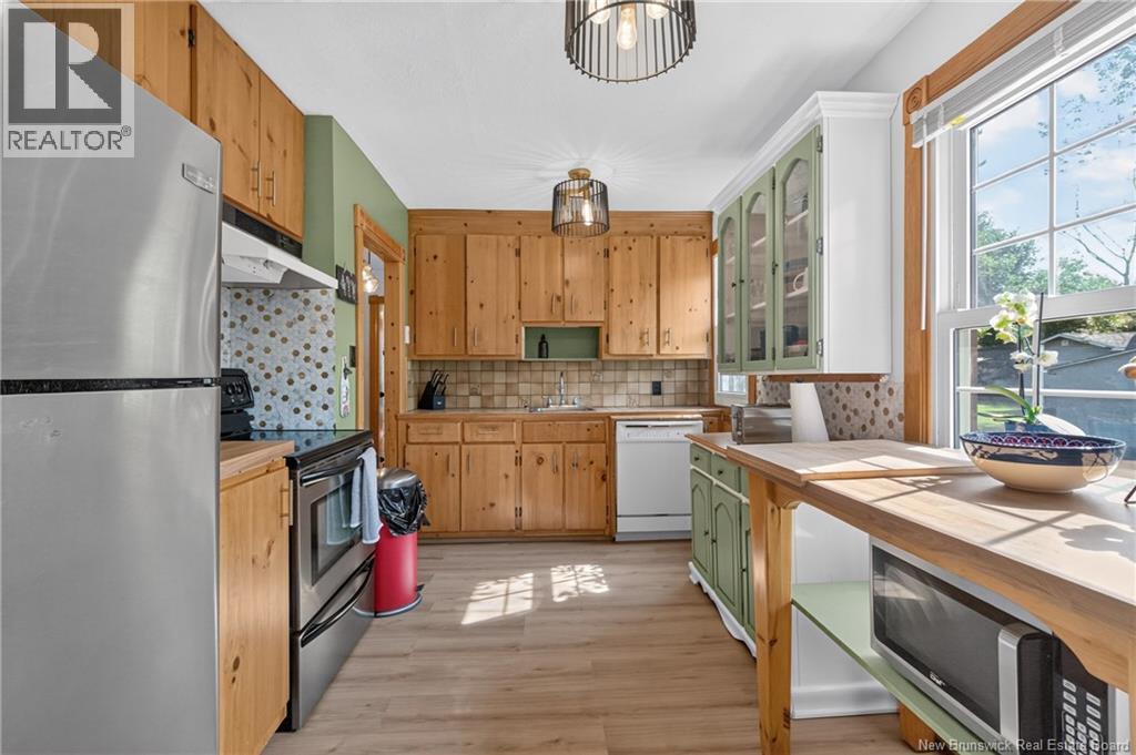 739 Athlone Street - 6