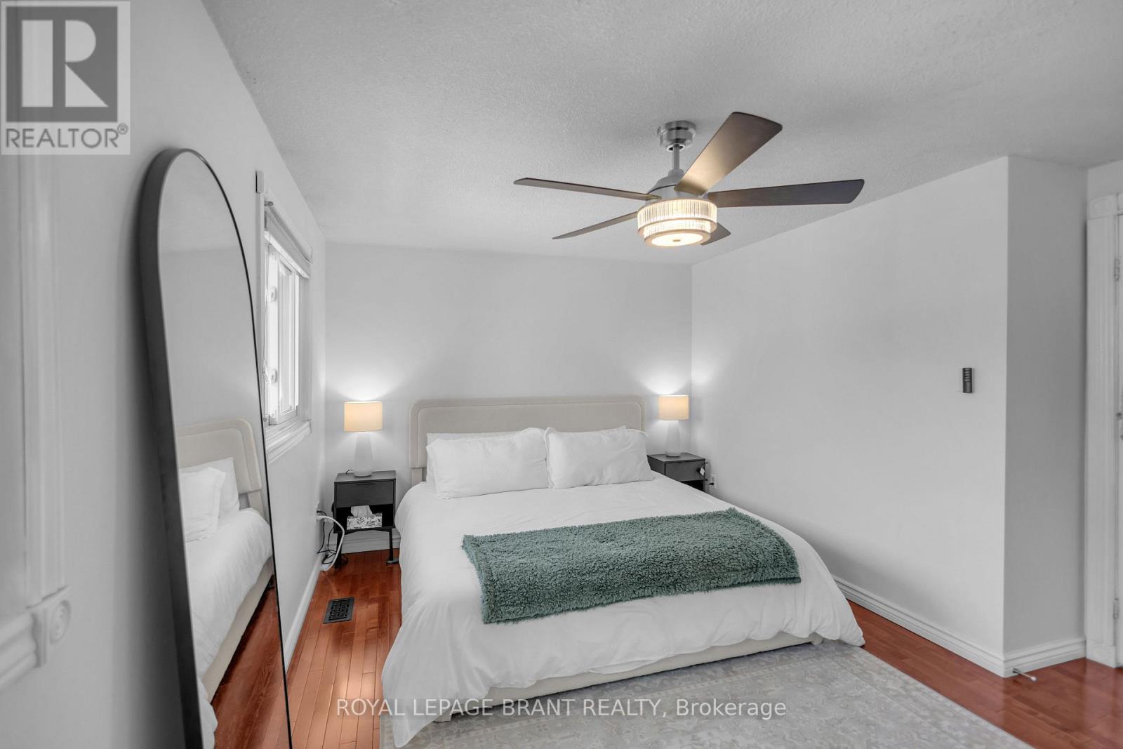 #22 1155 PARAMOUNT DRIVE - Image 20