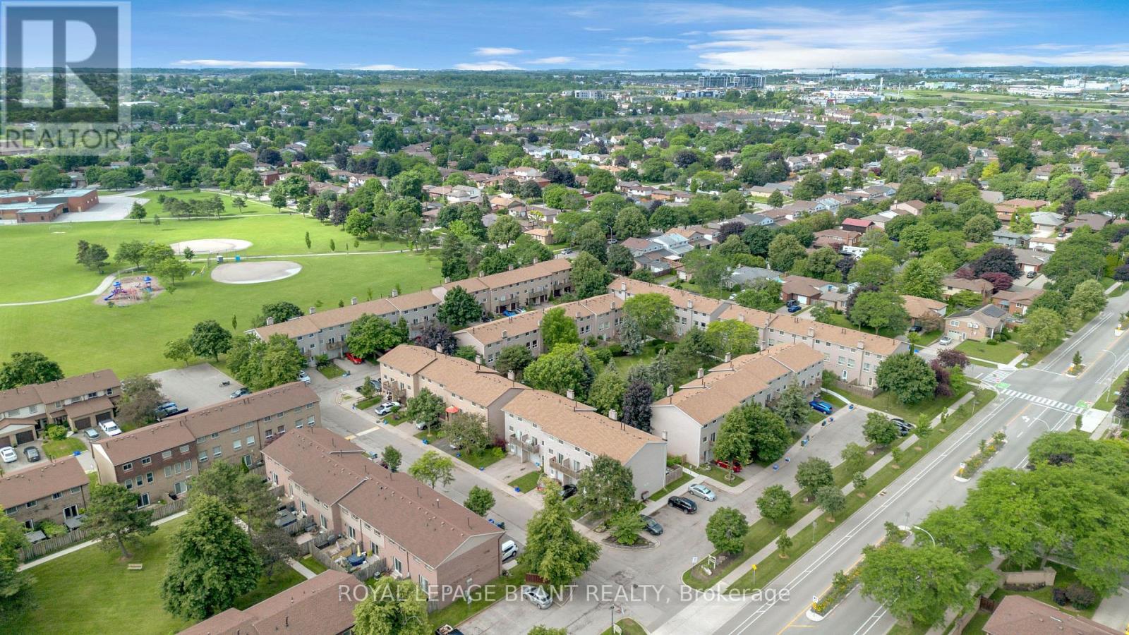 #22 1155 PARAMOUNT DRIVE - Image 38