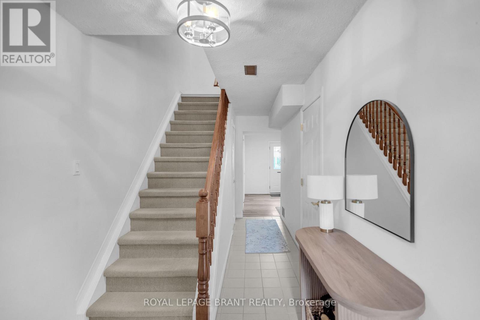 #22 1155 PARAMOUNT DRIVE - Image 4