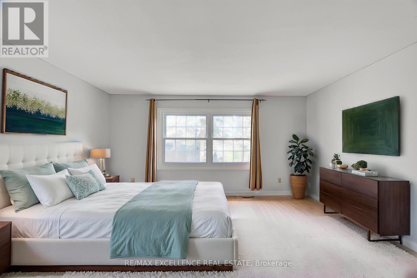 #7 1570 RICHMOND STREET - 15