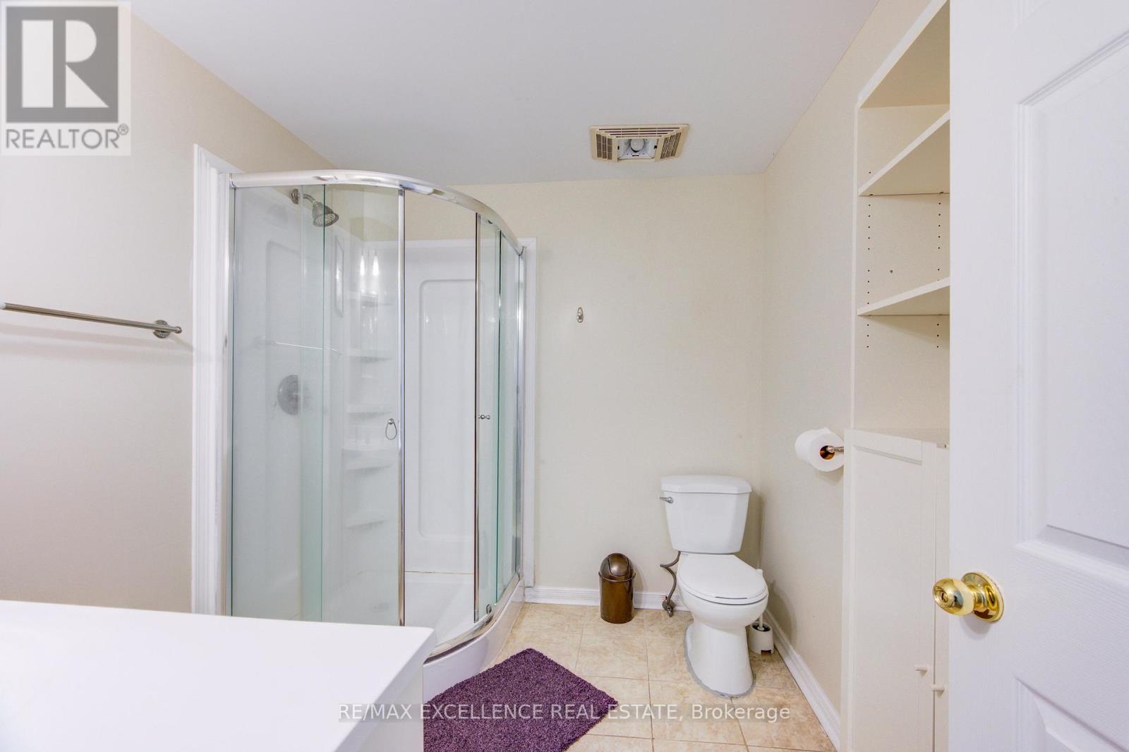 #7 1570 RICHMOND STREET - 26