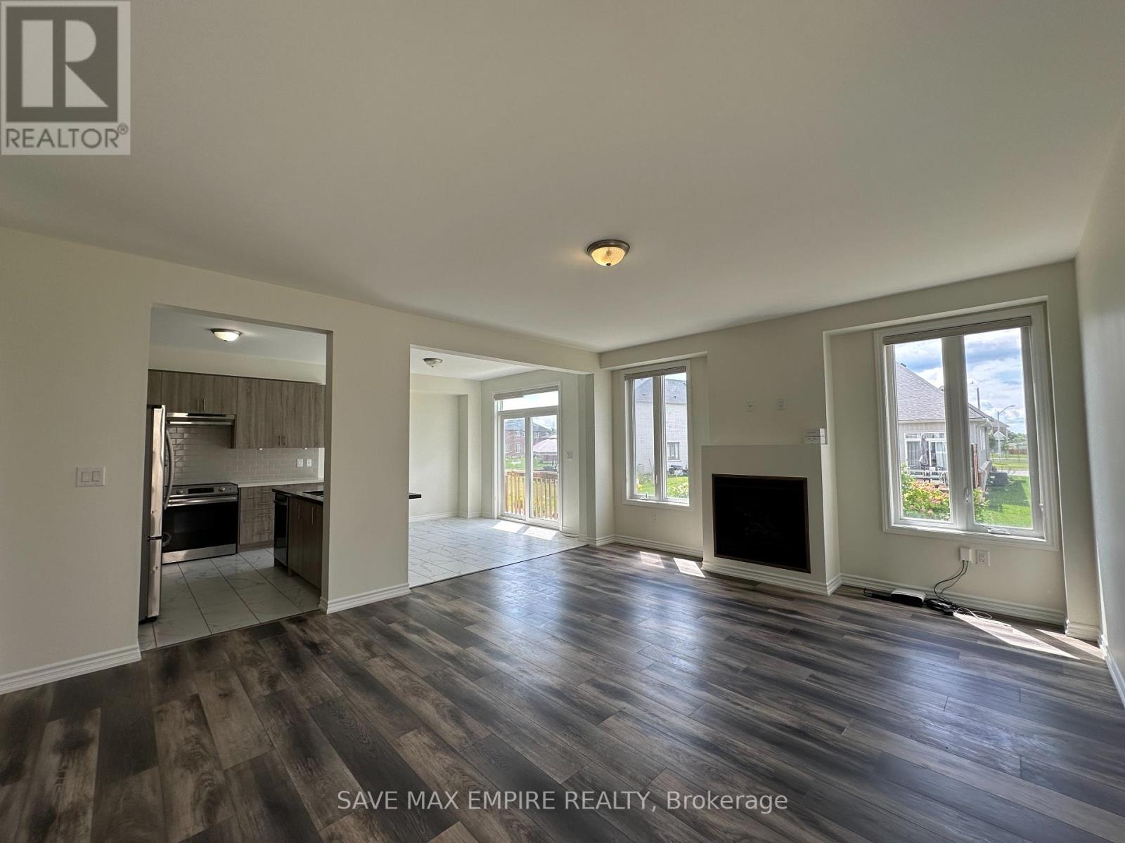 1499 MARINA DRIVE - 13