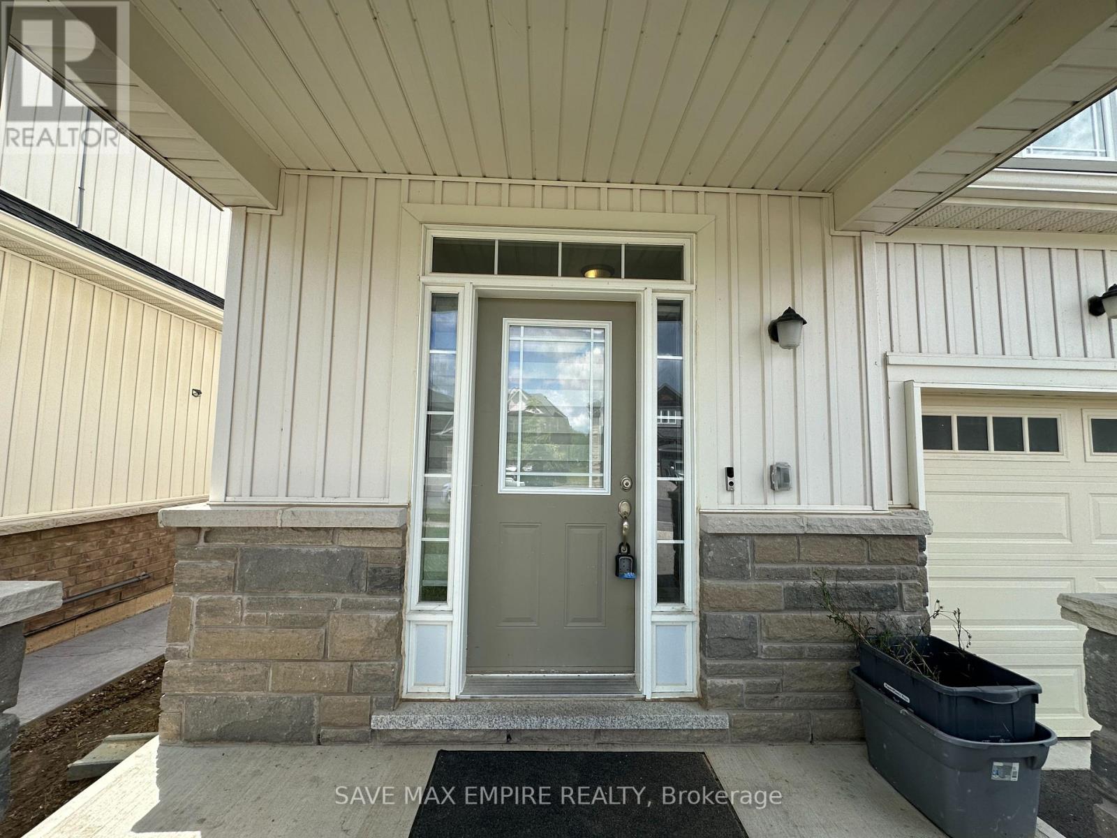 1499 MARINA DRIVE - 2