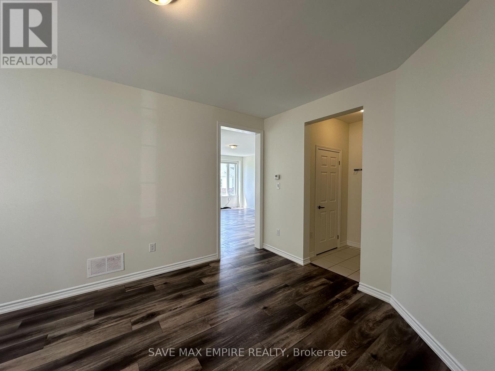 1499 MARINA DRIVE - 6