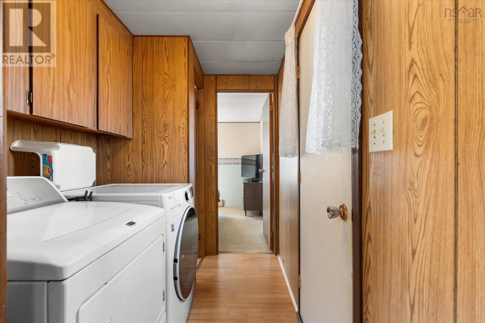 2977 Northfield Road - 19