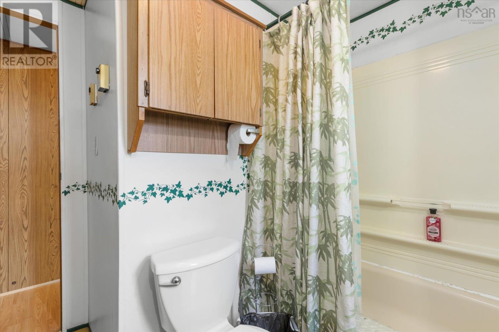 2977 Northfield Road - 16