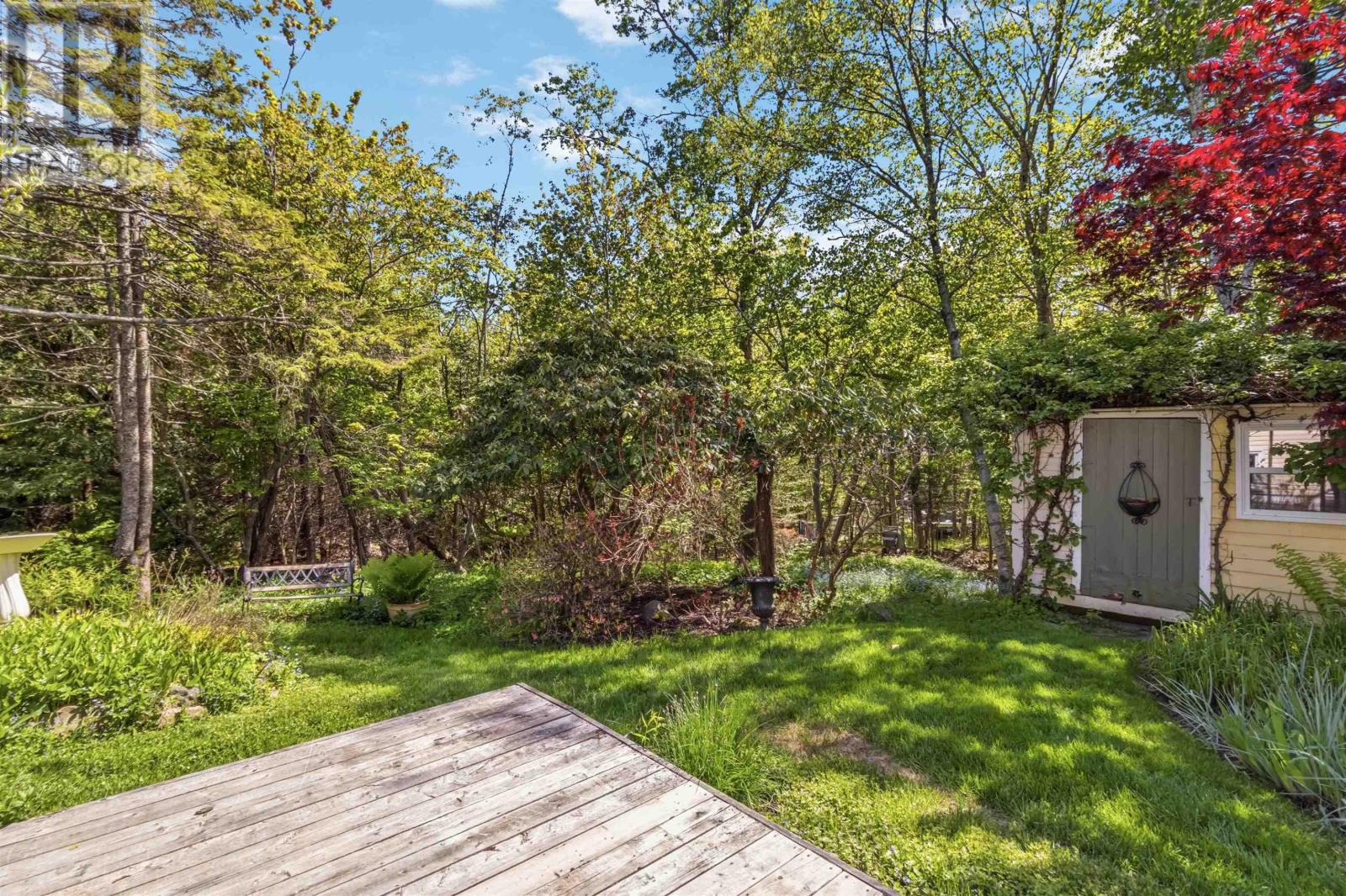 40 Wedgewood Avenue - 40