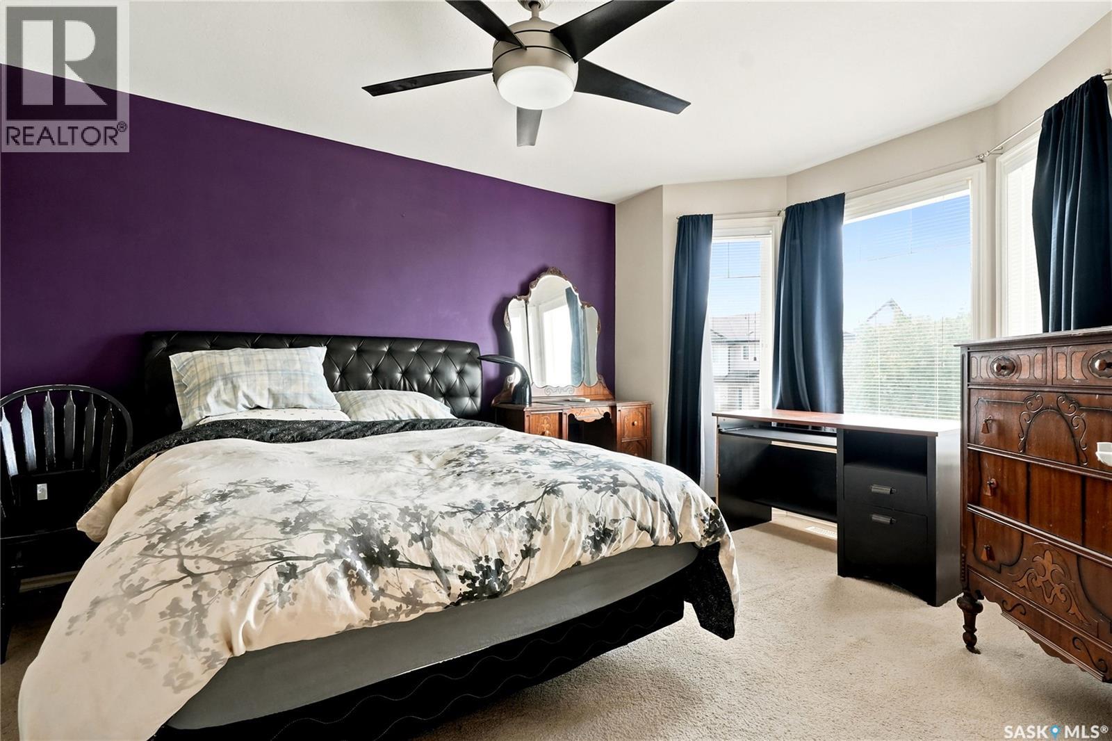 #106 415 Lynd CRESCENT - 18