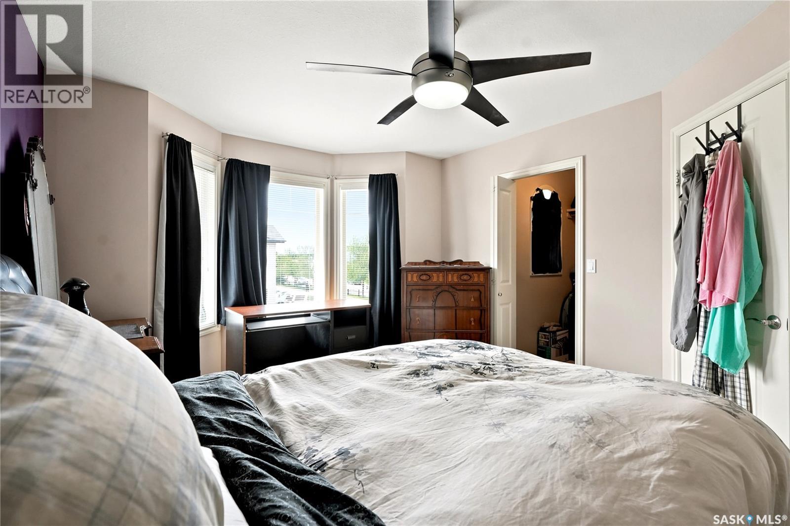 #106 415 Lynd CRESCENT - 19