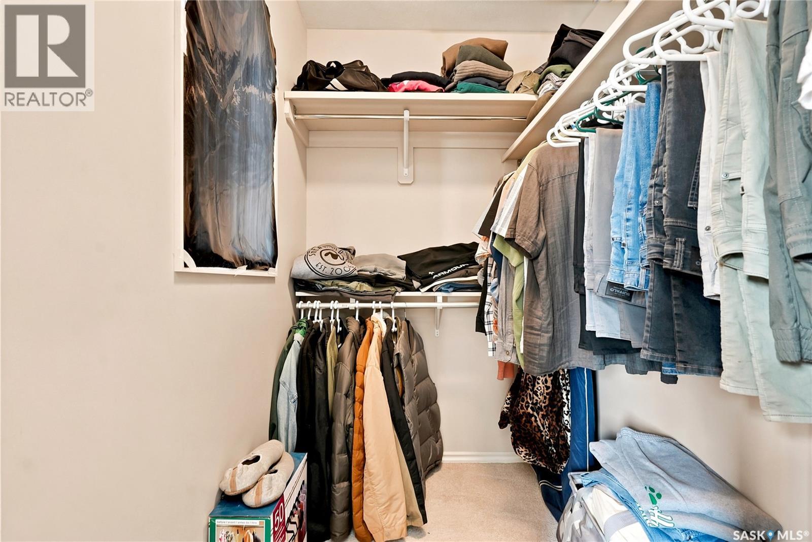 #106 415 Lynd CRESCENT - 20