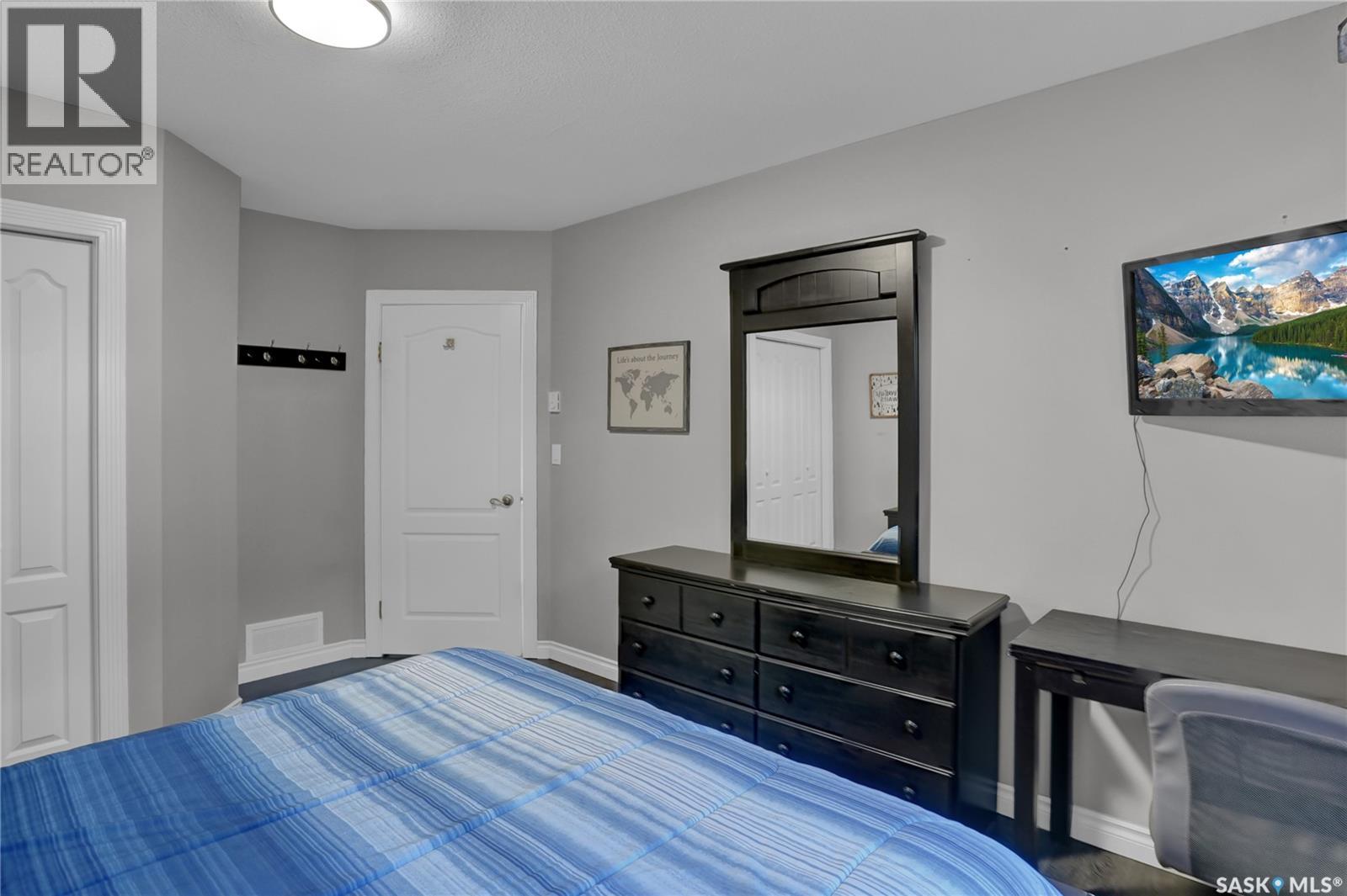28 Alice CRESCENT - 11