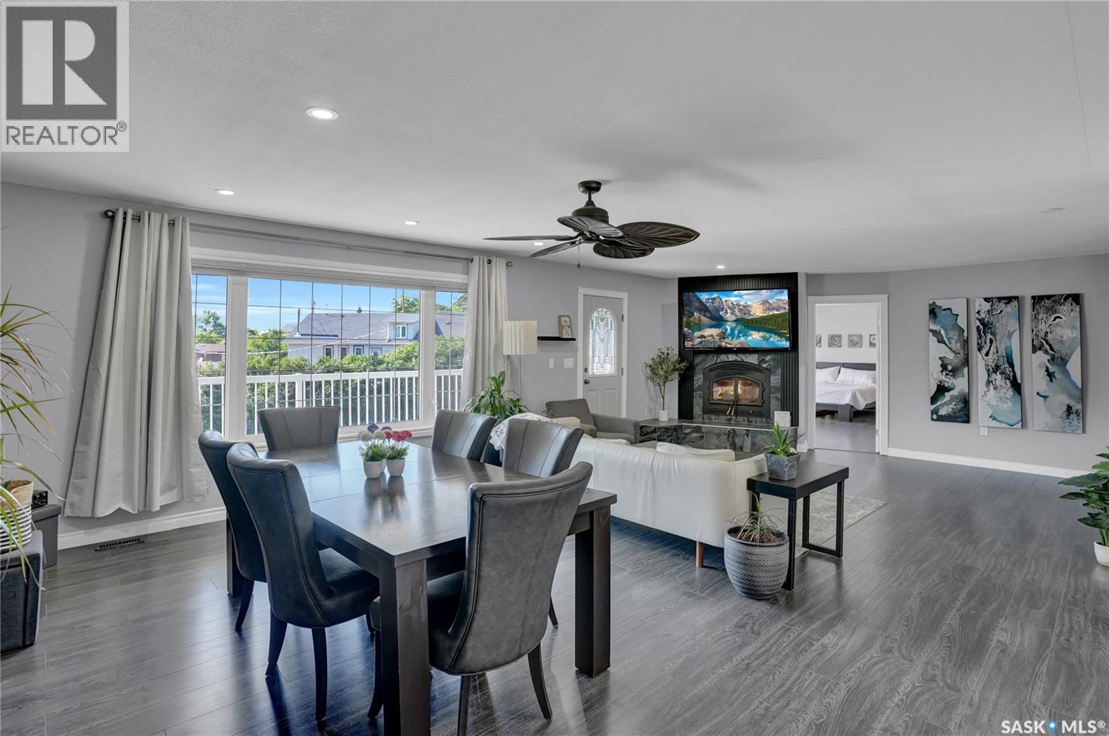 28 Alice CRESCENT - 22