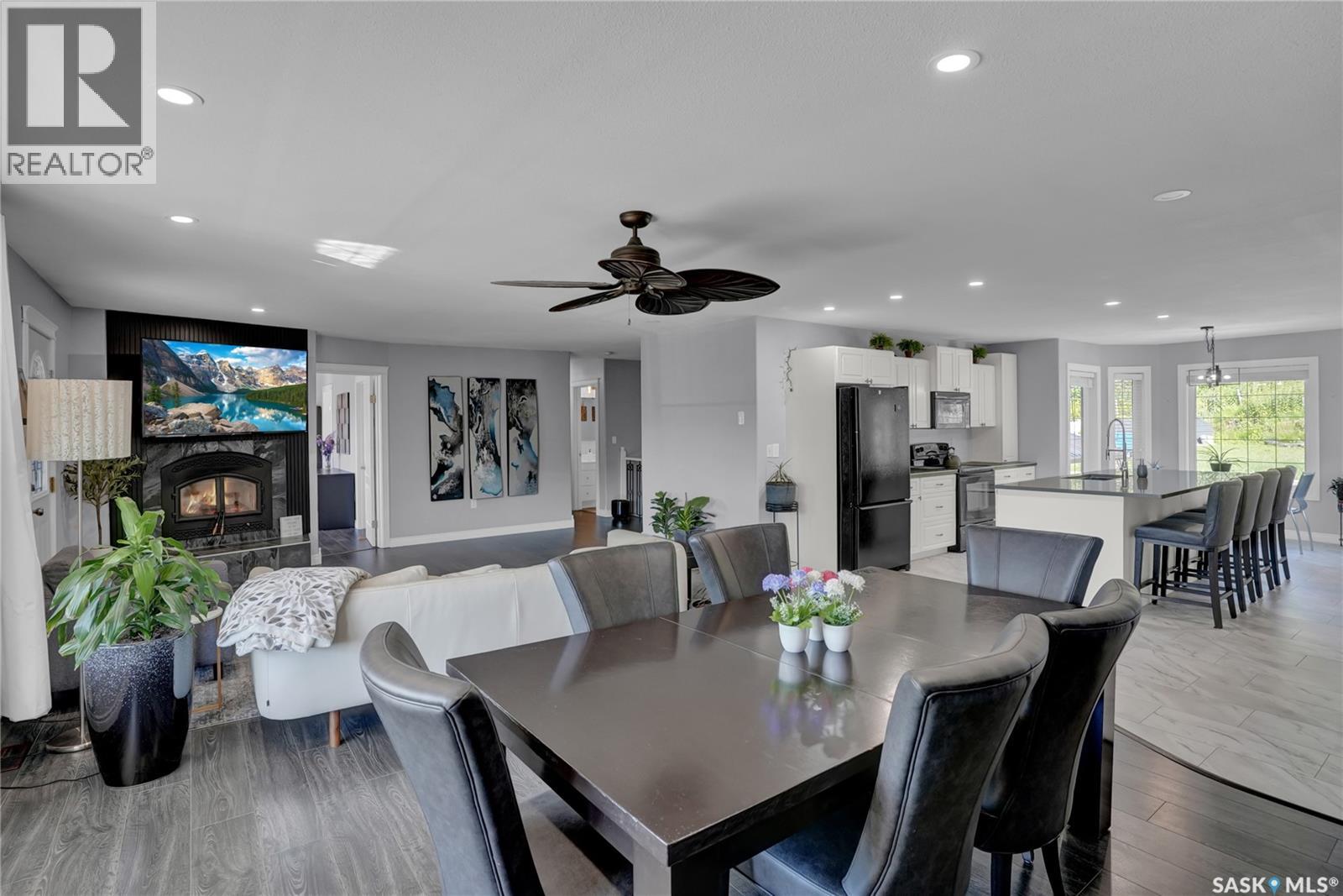 28 Alice CRESCENT - 24