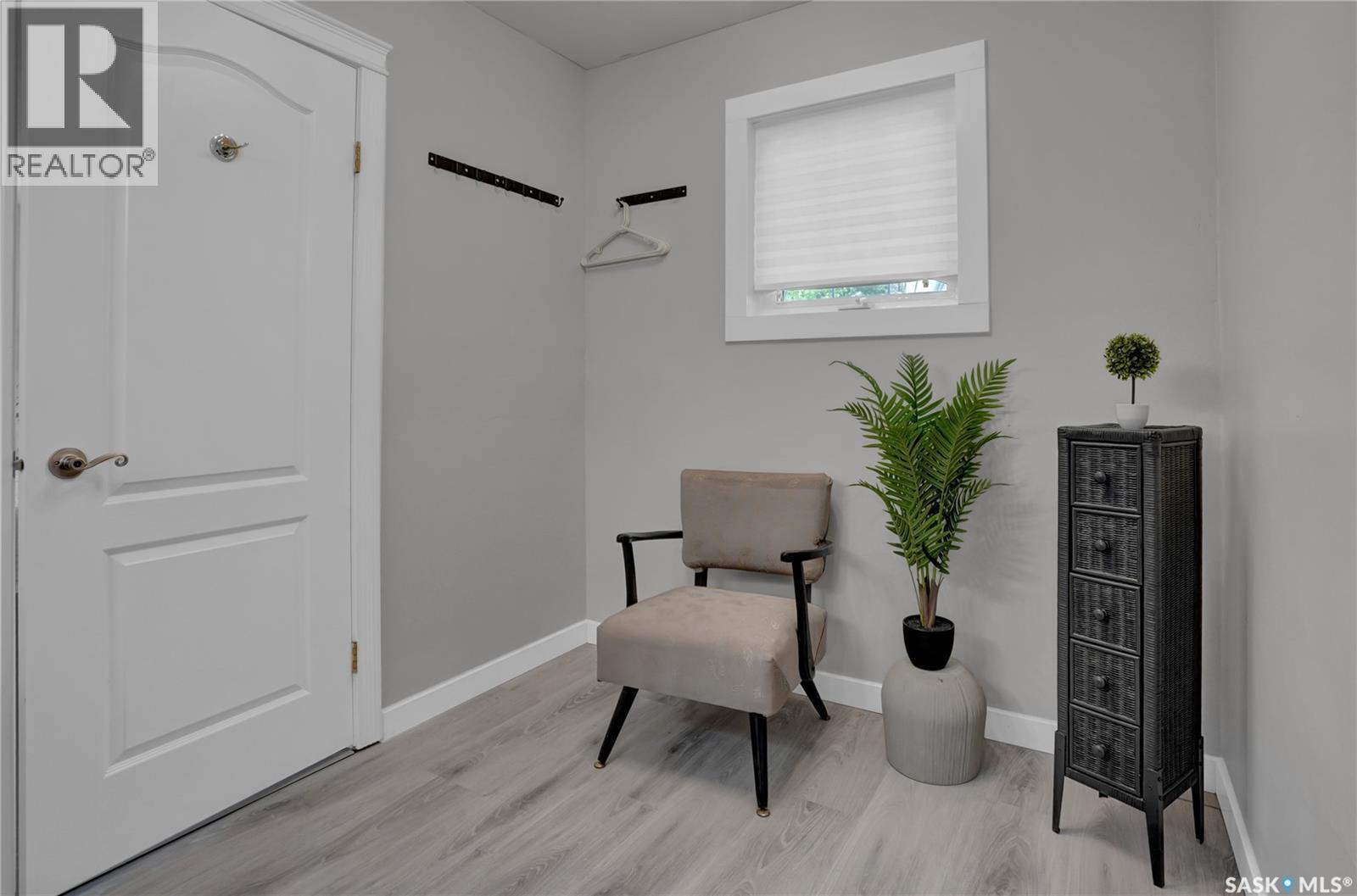 28 Alice CRESCENT - 39