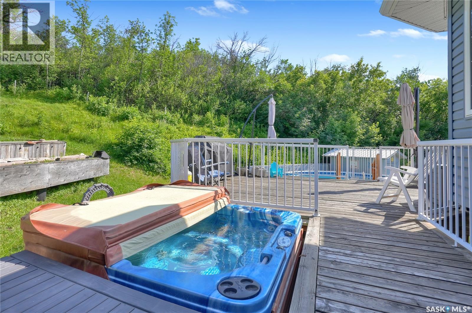 28 Alice CRESCENT - 53