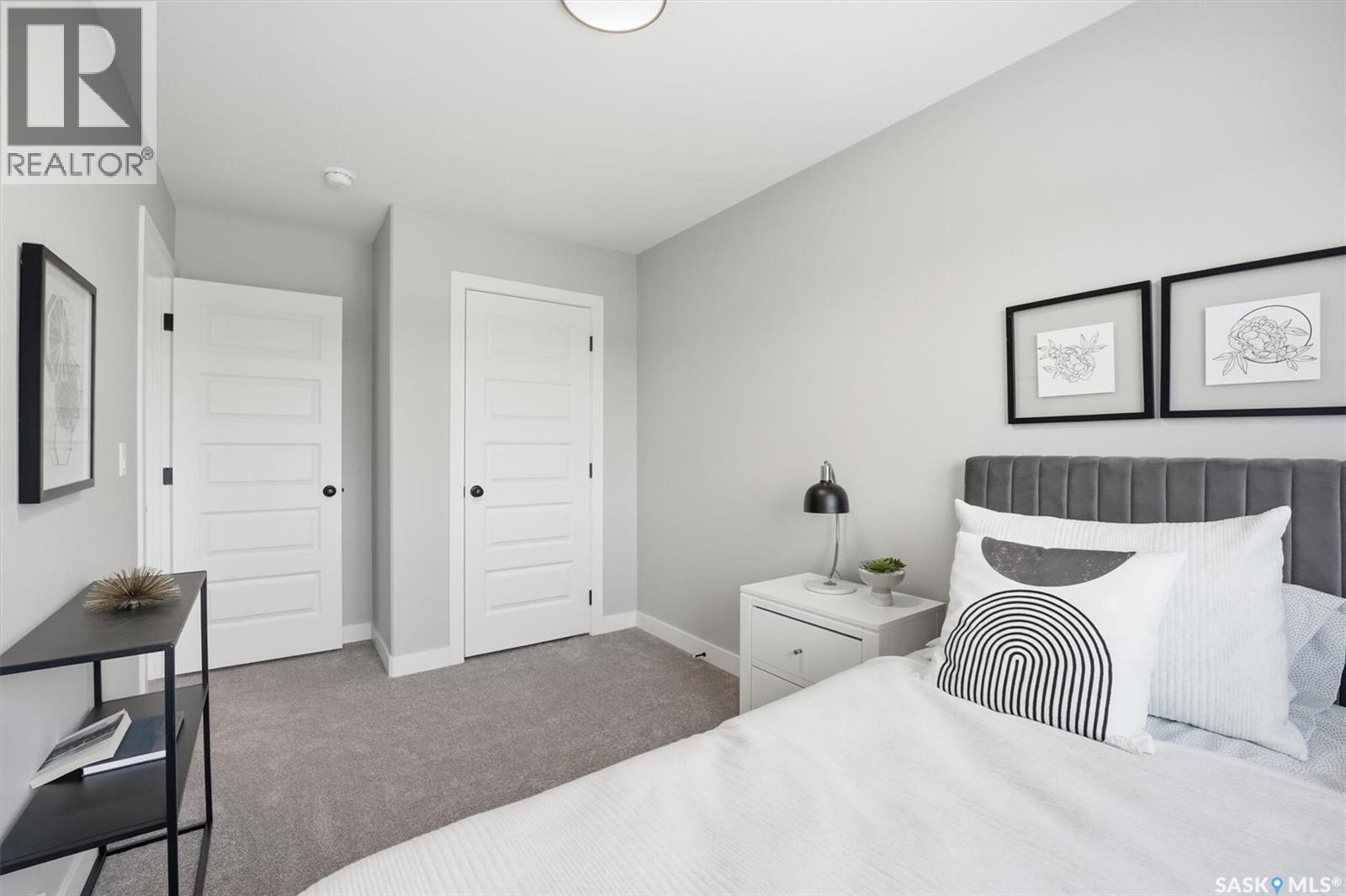 587 Cockcroft COURT - 35