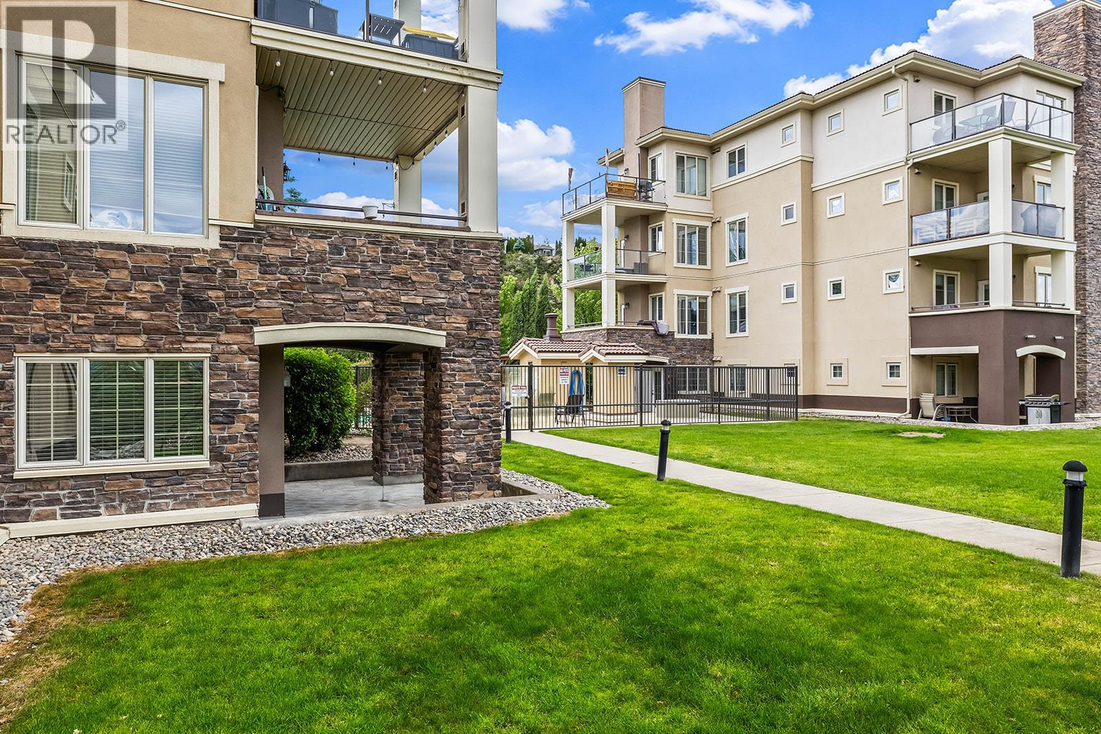 #2221 1873 Country Club Drive - Image 35