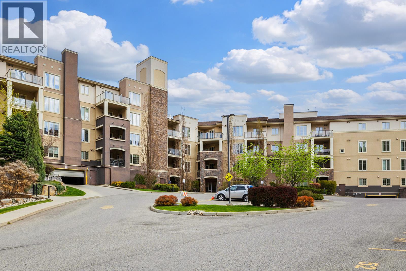 #2221 1873 Country Club Drive - Image 48