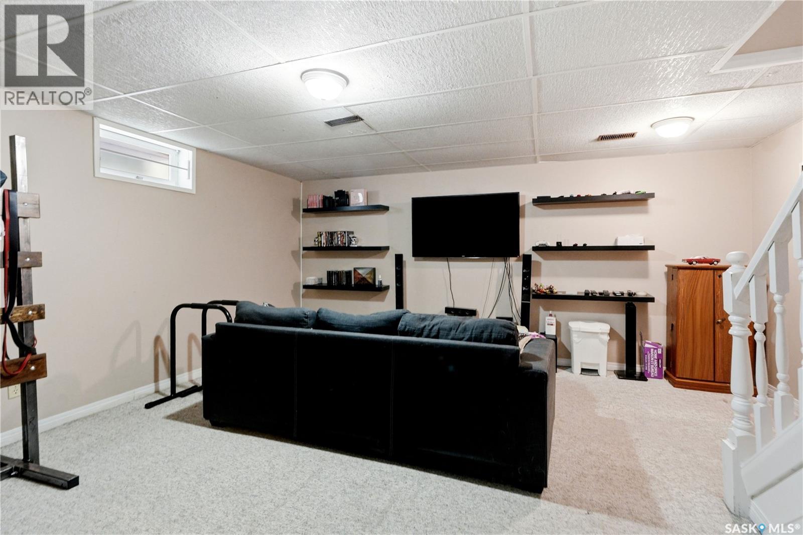 714 Delaronde CRESCENT - Image 32
