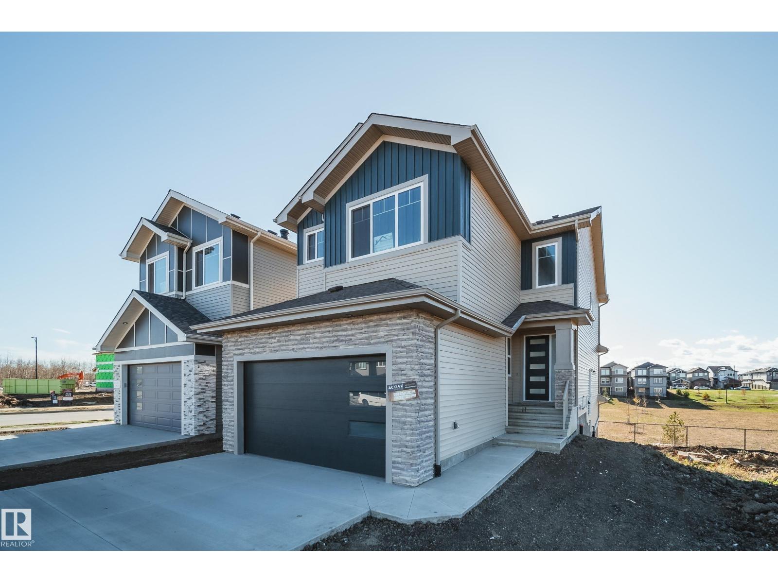 8515 183 AV NW - 1