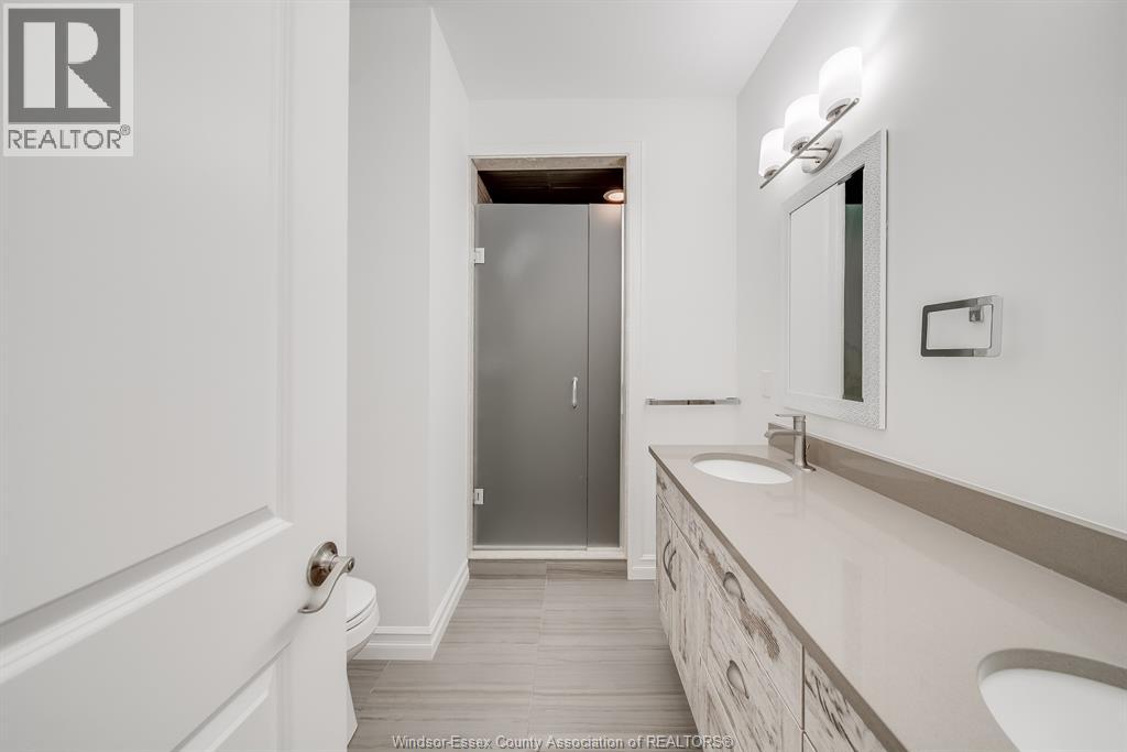 69 RED OAK CRESCENT - 34