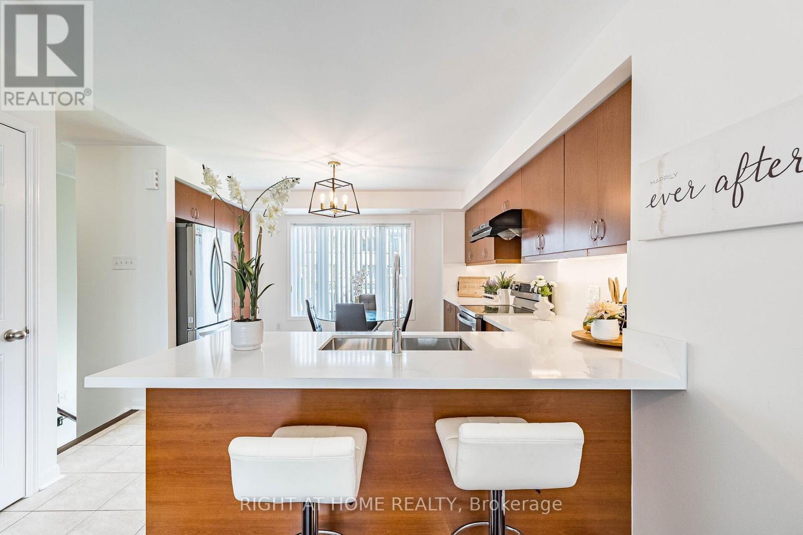 #73 5650 WINSTON CHURCHILL BOULEVARD W - 9