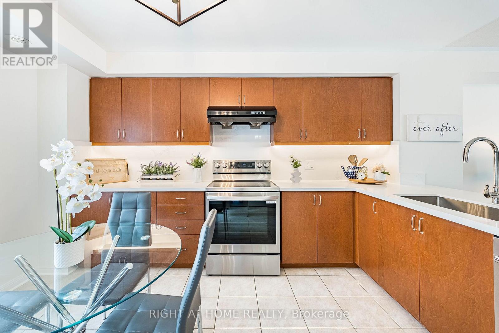 #73 5650 WINSTON CHURCHILL BOULEVARD W - 14