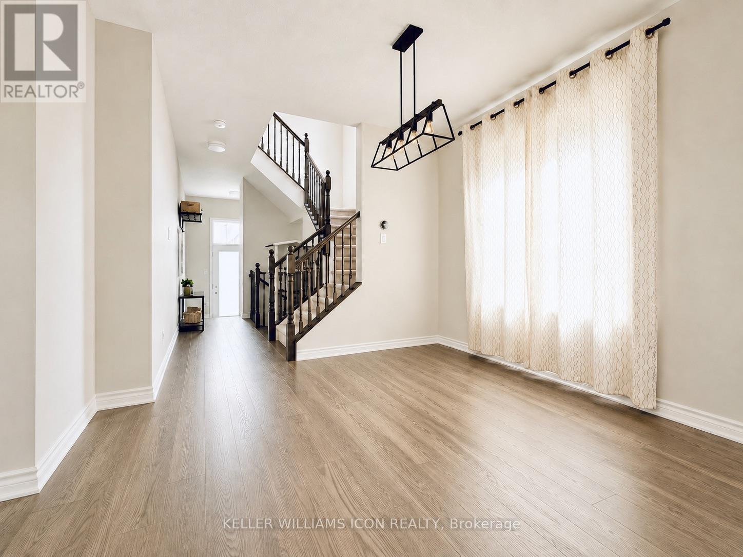 521 RYE GRASS WAY, Ottawa. Luxury613. By Peter Sagos - Image 6