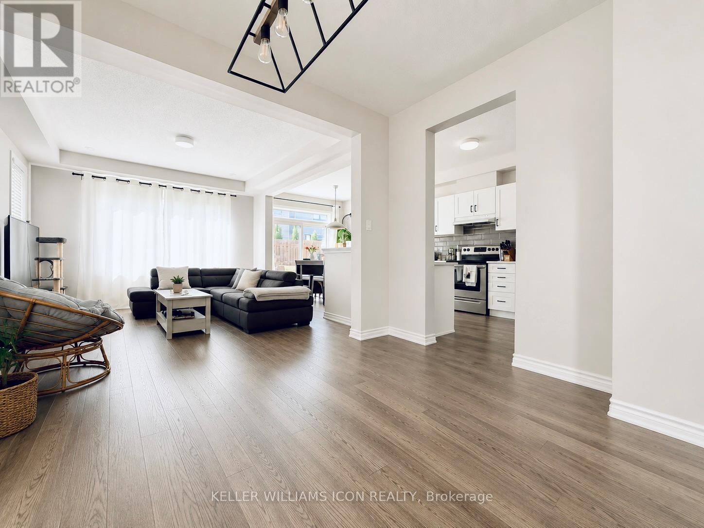 521 RYE GRASS WAY, Ottawa. Luxury613. By Peter Sagos - Image 8