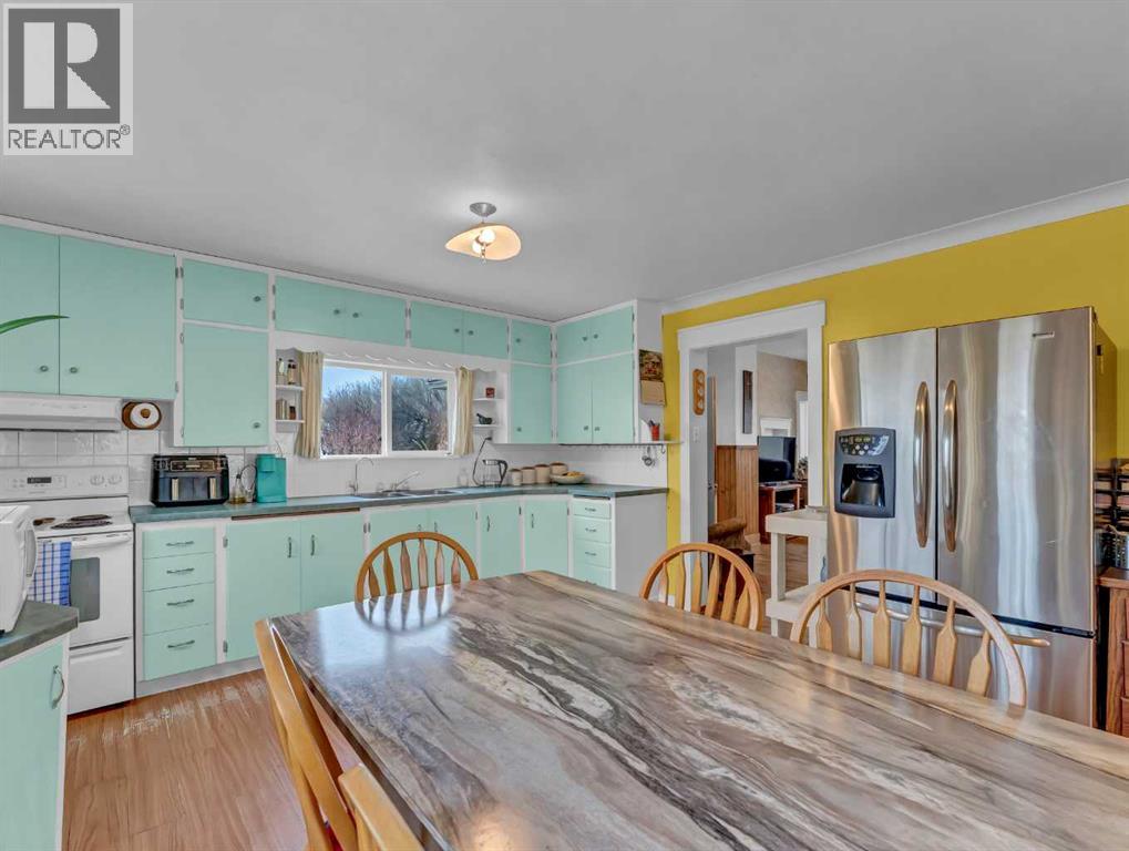 112079 Township Road 100 - 16