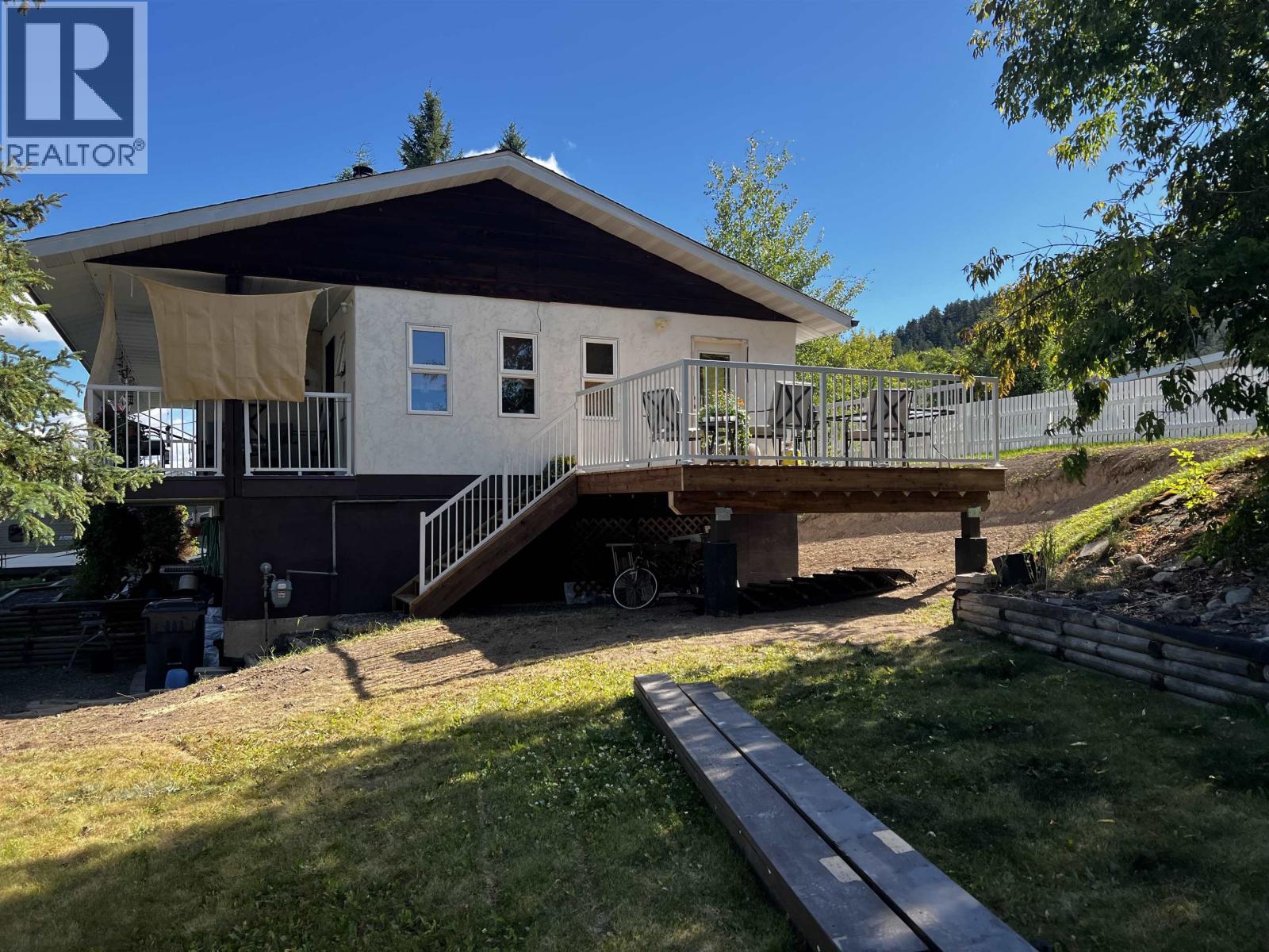 440 SIMON FRASER AVENUE - 4