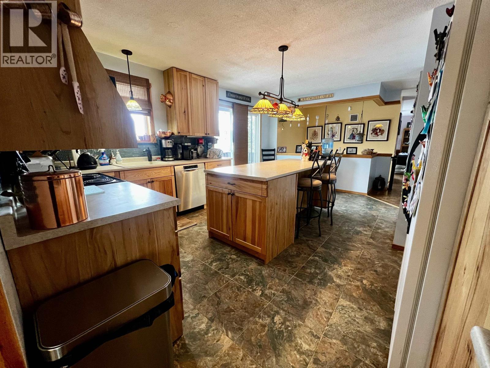 440 SIMON FRASER AVENUE, Fraser Lake