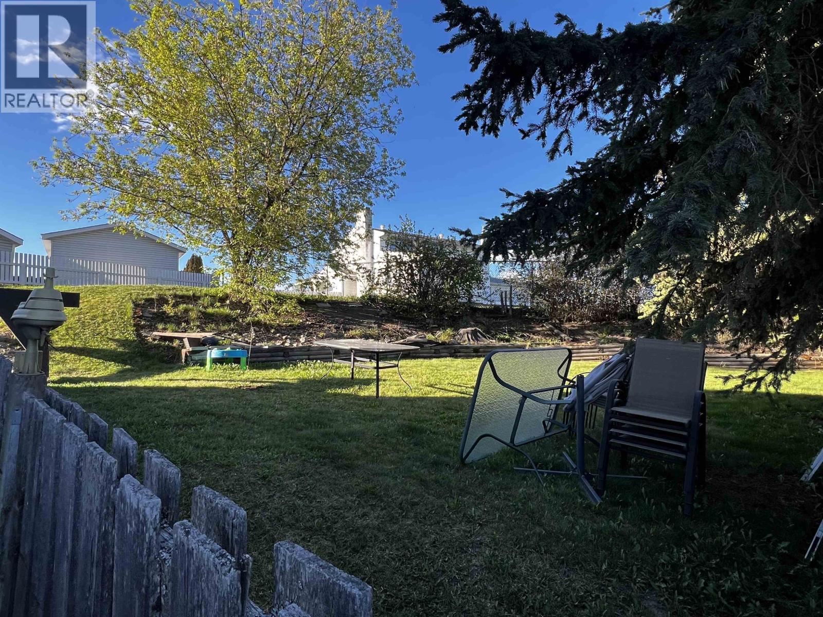 440 SIMON FRASER AVENUE, Fraser Lake