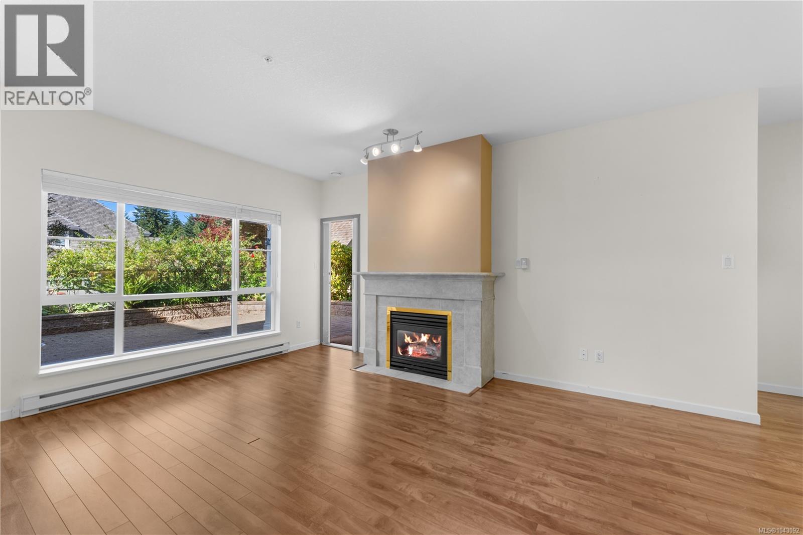 114 5620 Edgewater Lane, Nanaimo