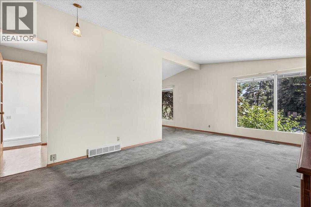 6403 Larkspur Way SW — photo 14