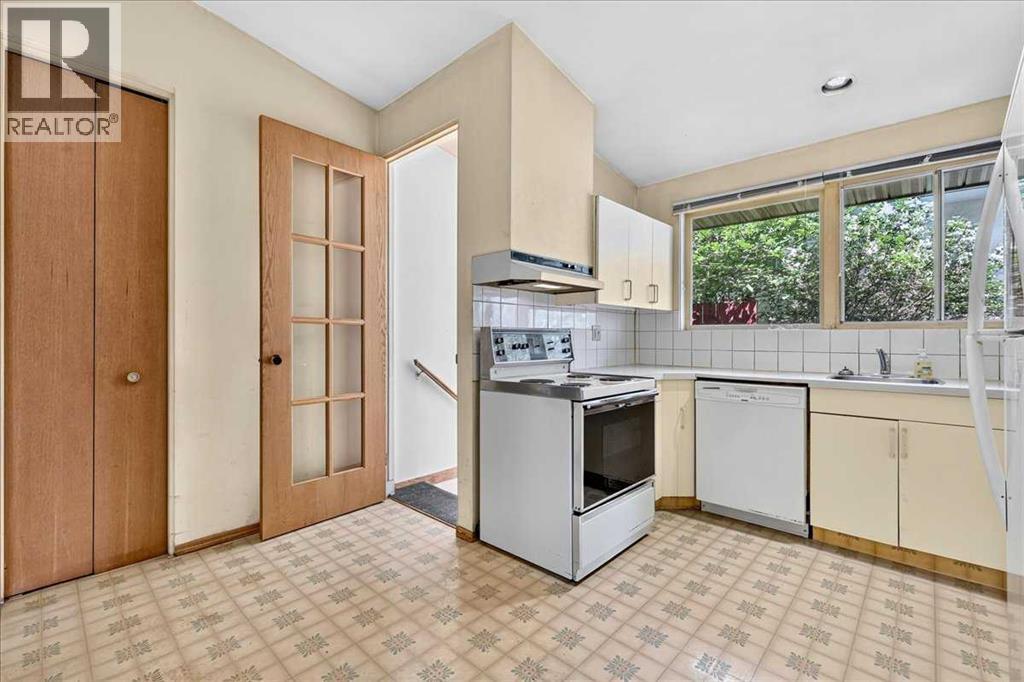 6403 Larkspur Way SW — photo 18