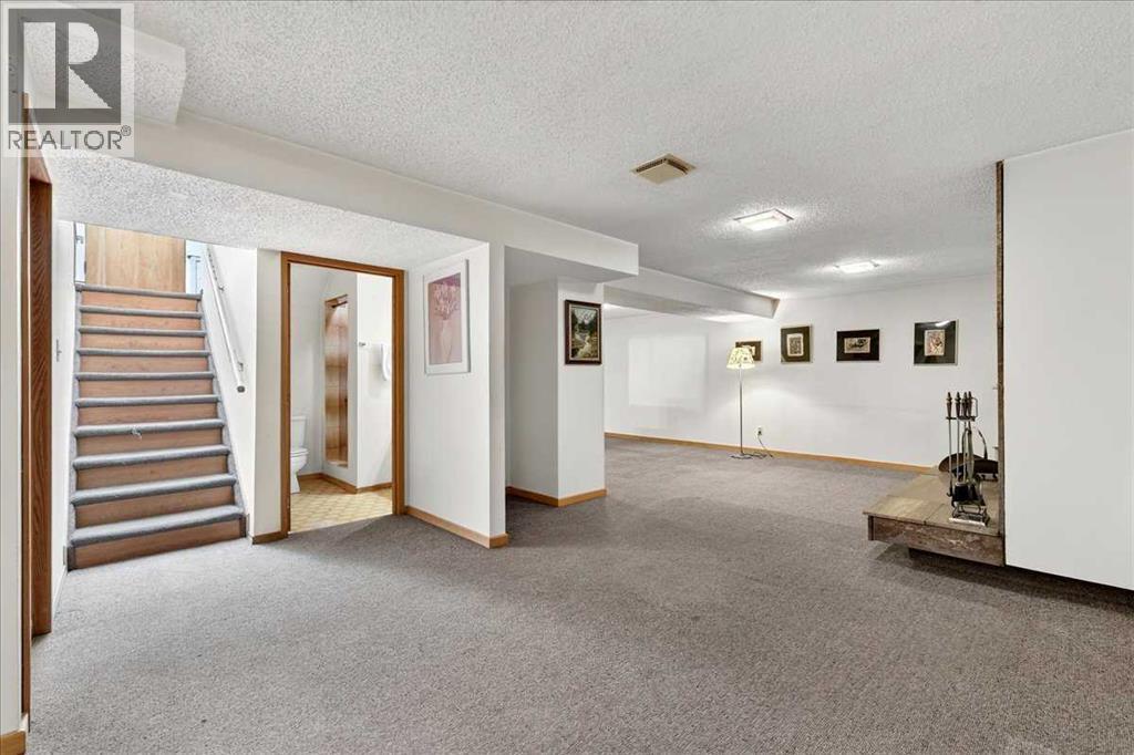 6403 Larkspur Way SW — photo 37
