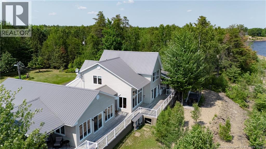 72 Cottage Road - Image 2
