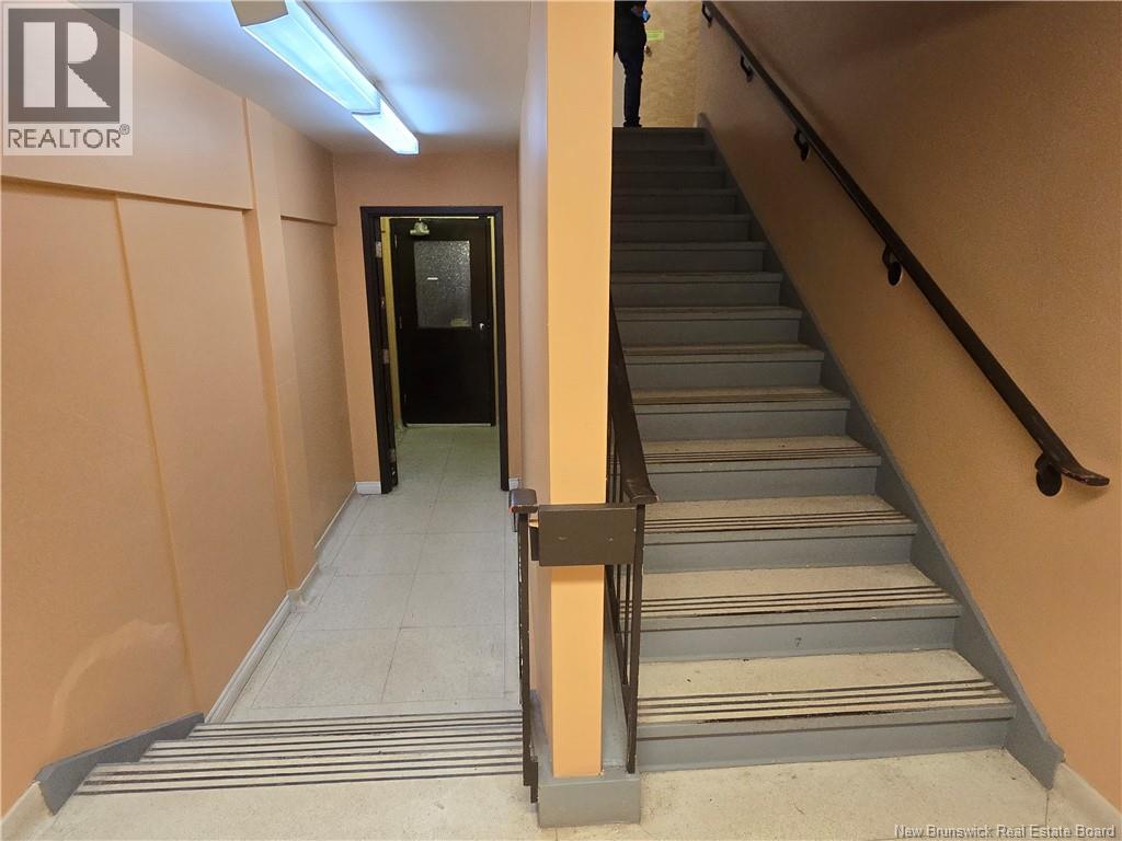 86 Main Street - 11