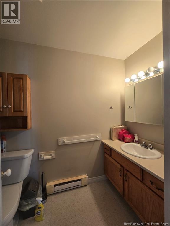 86 Main Street - 14