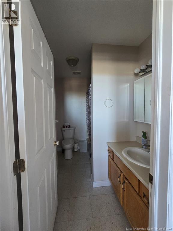 86 Main Street - 31
