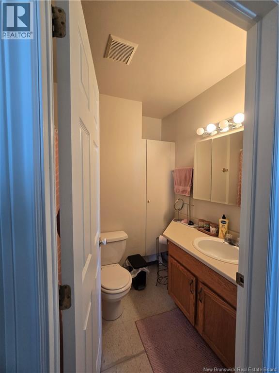 86 Main Street - 37