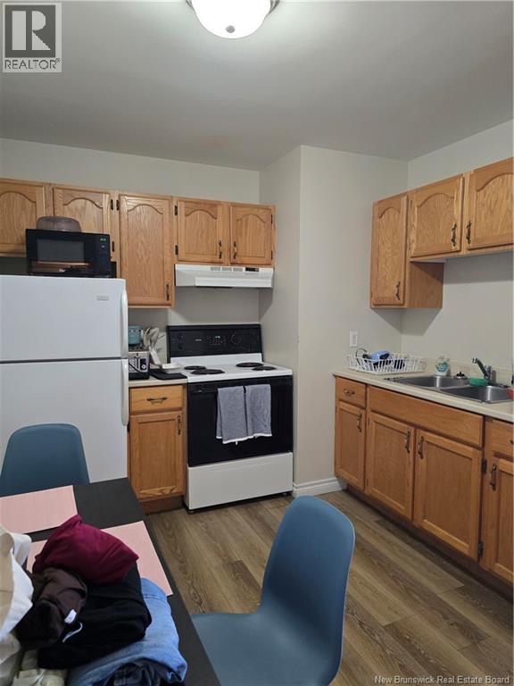 86 Main Street - 42