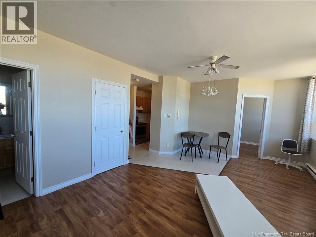86 Main Street - 44