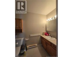 86 Main Street, photo 14