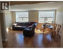 86 Main Street, photo 17