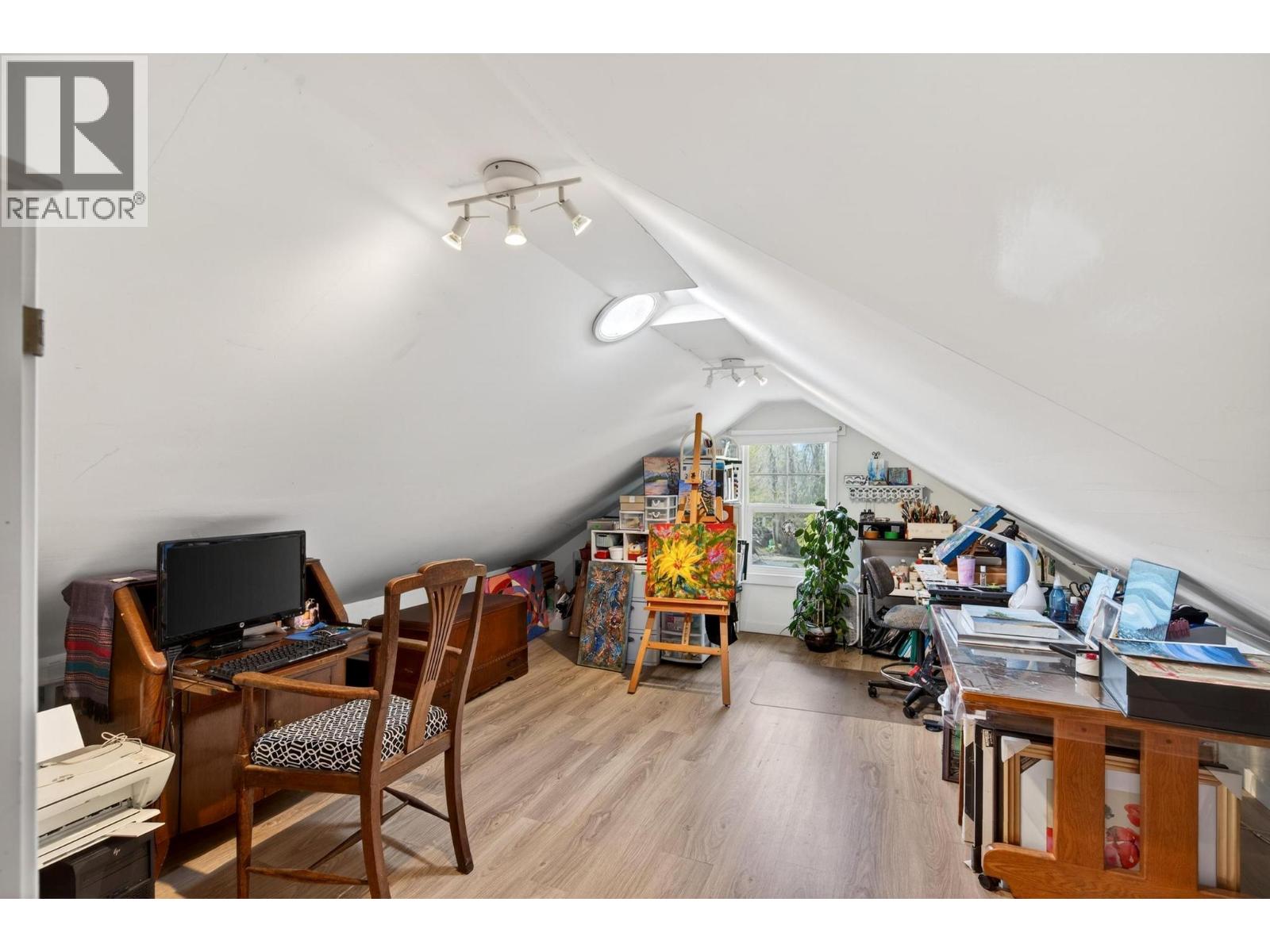 716 Lawson Avenue - 22