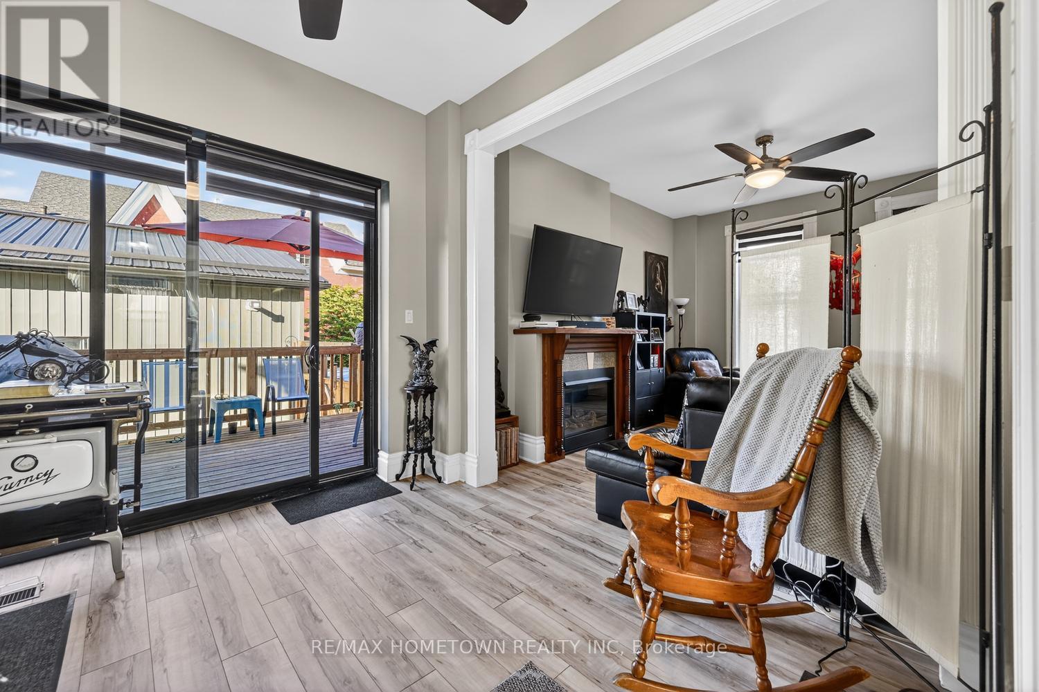 198 JAMES STREET W - 15